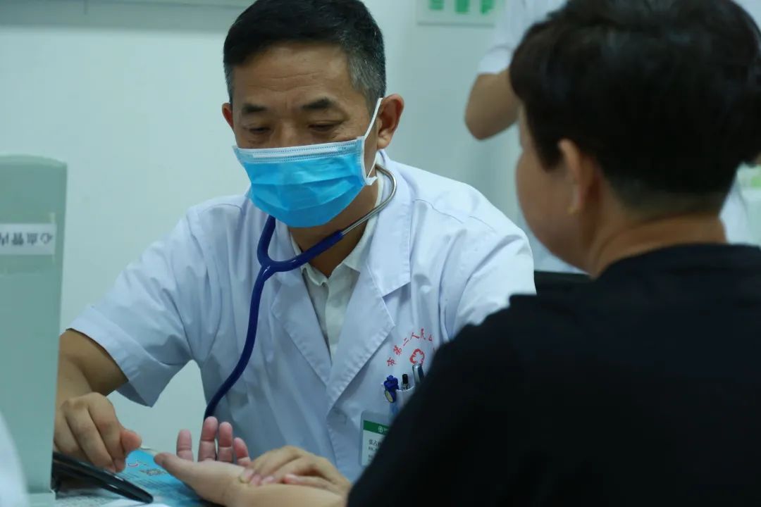 全國首批！遼西首例！葫蘆島市第二人民醫(yī)院心臟中心完成遼西首例Micra AV無導(dǎo)線起搏器植入術(shù)(圖1)