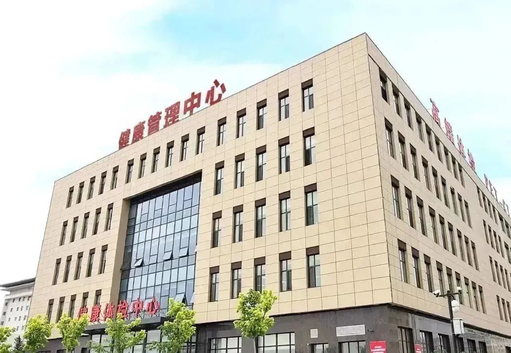 龍港區(qū)人大、區(qū)政府領(lǐng)導(dǎo)一行視察調(diào)研龍港國(guó)際醫(yī)療健康產(chǎn)業(yè)園(圖22)